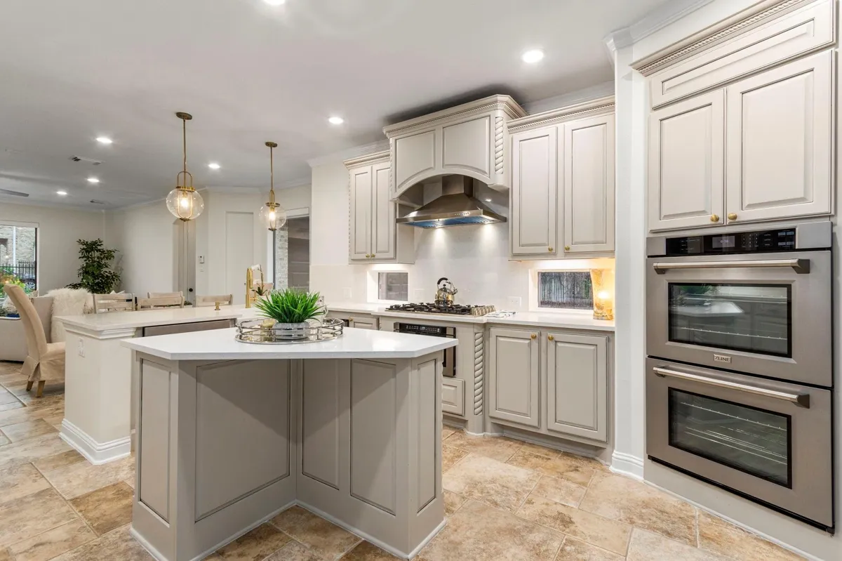 Finished kitchen of the Veilwood home after renewal